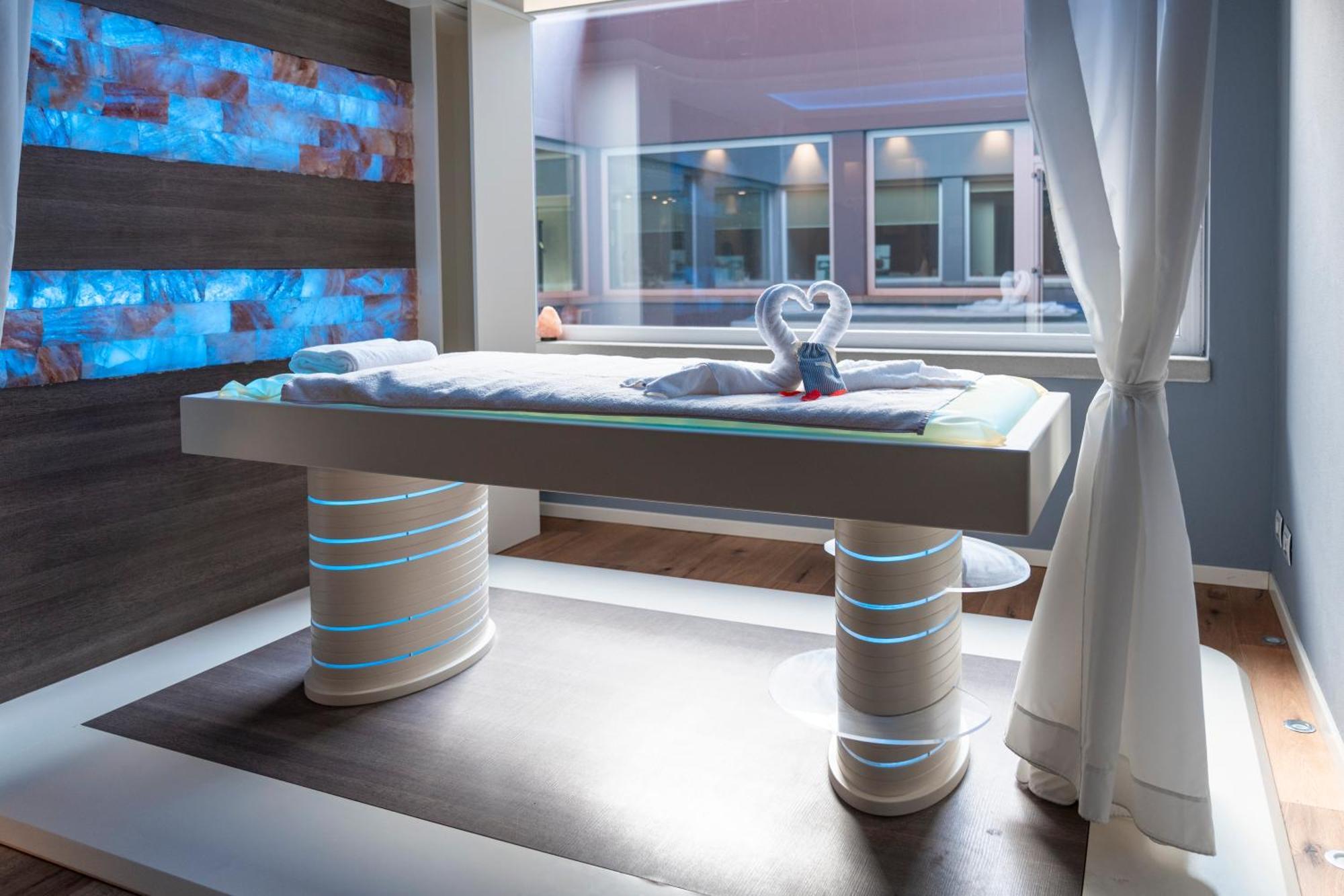 Bes Hotel Terme Di Palazzago Екстер'єр фото